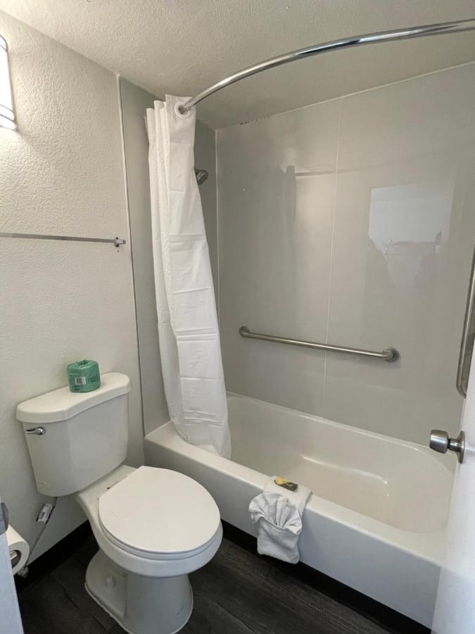 Masters Inn Atlanta - Doraville At I-85 & 285 Ngoại thất bức ảnh
